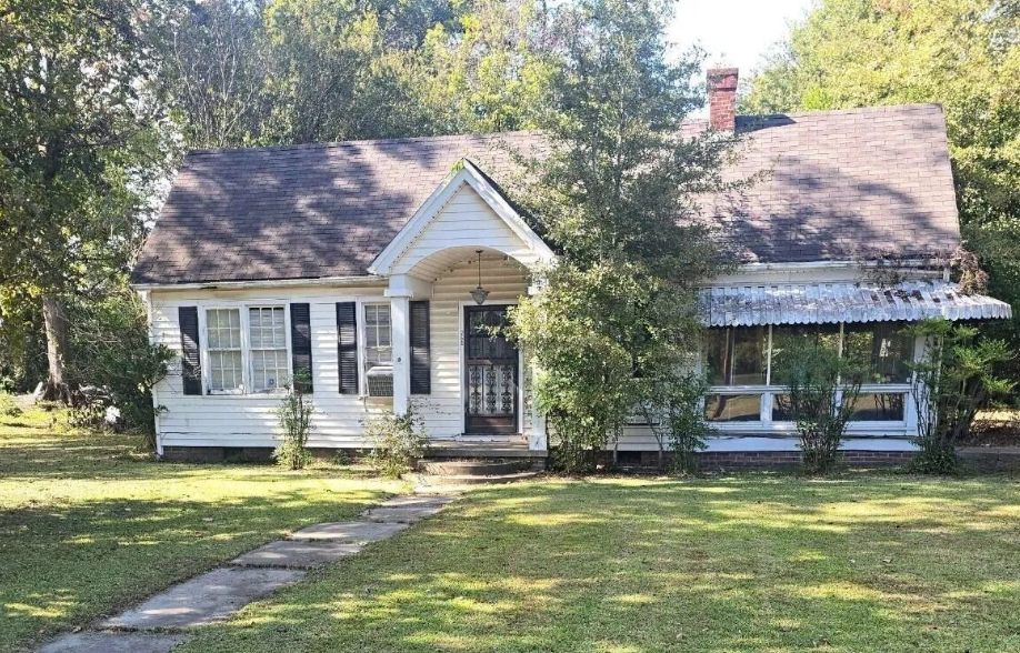 Cape Cod Home
