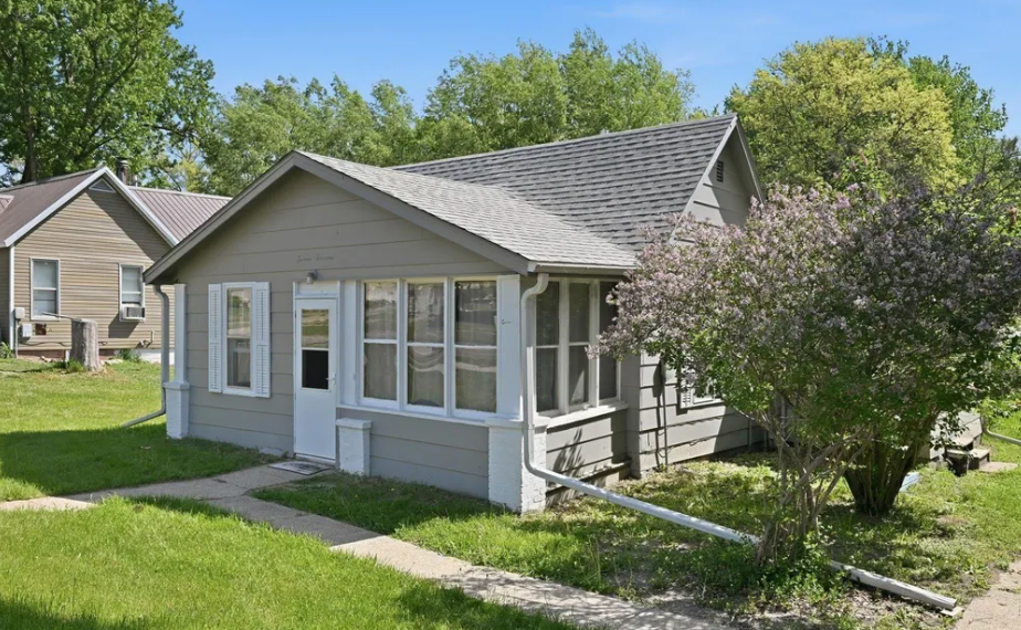 iowa tiny home