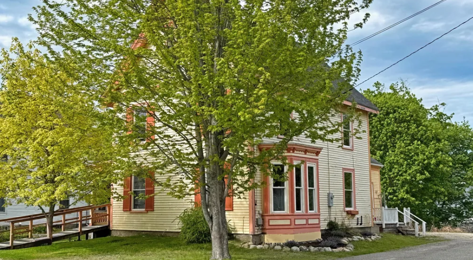 maine home