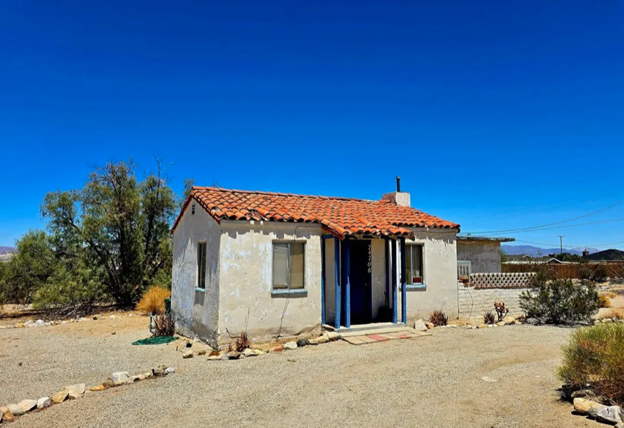 california desert home