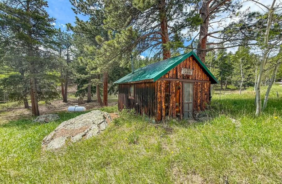colorado log cabin