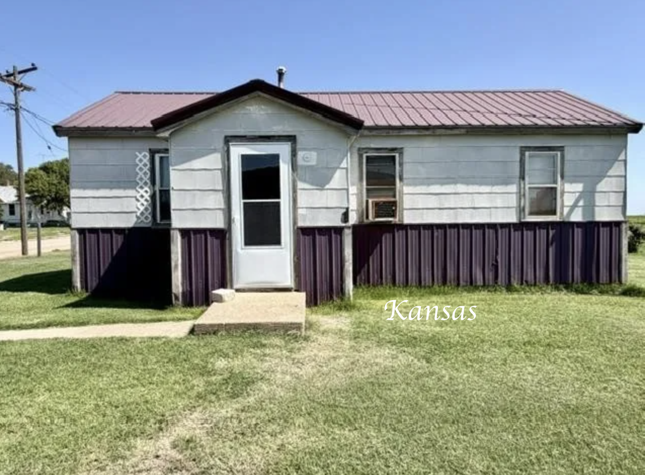 Kansas tiny home
