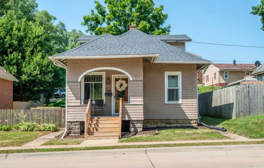 iowa cottage
