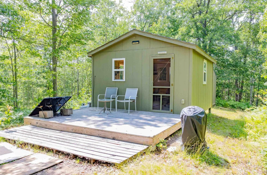 michigan cabin