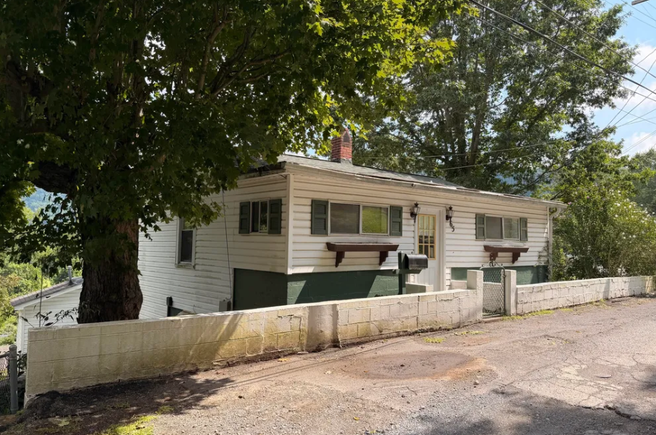west virginia two-story home
