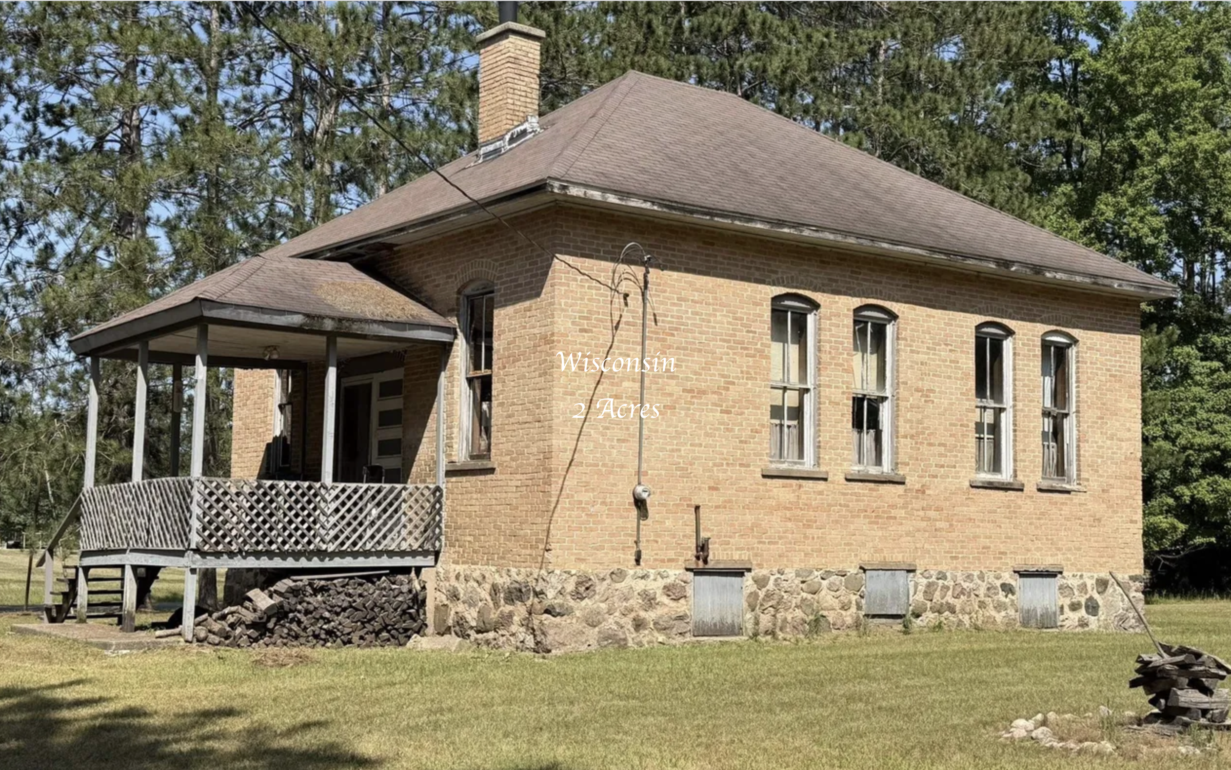 Wisconsin schoolhouse for sale