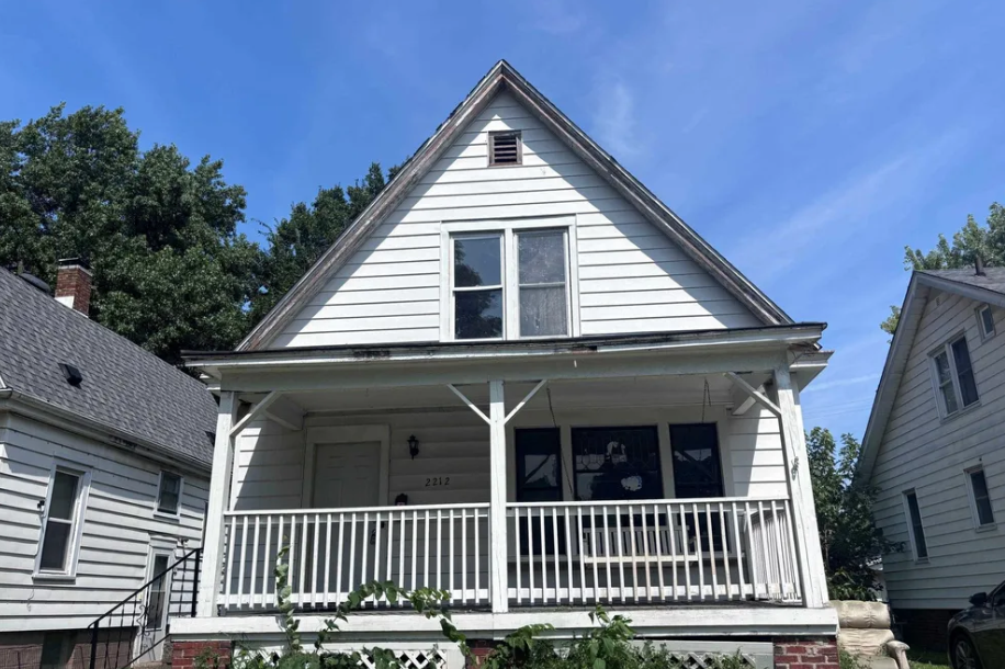 illinois fixer upper