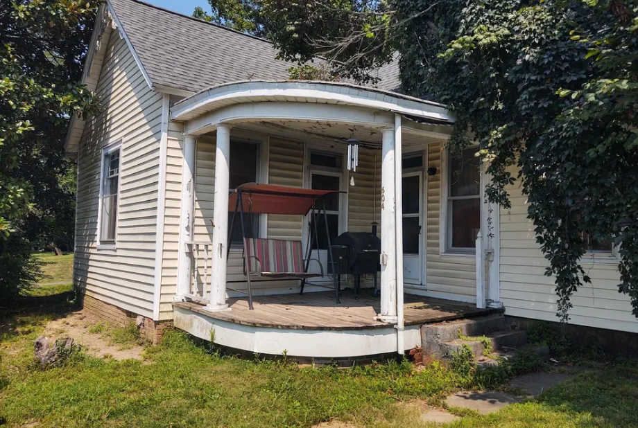 illinois starter home