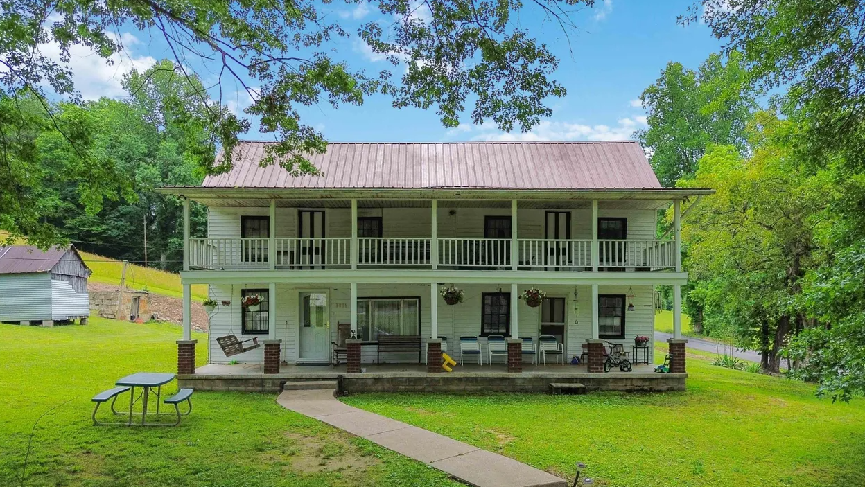 Kentucky Farmhouse