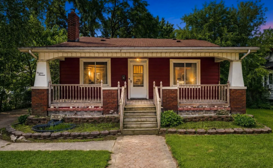 michigan bungalow