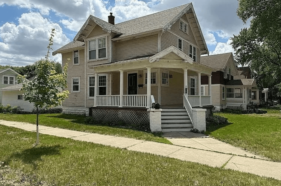 iowa fixer upper