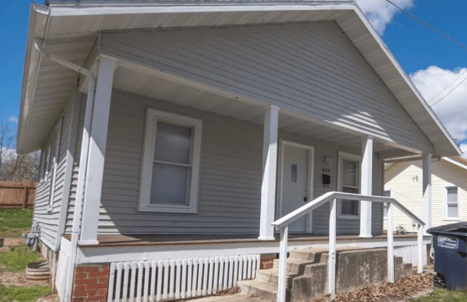 illinois starter home