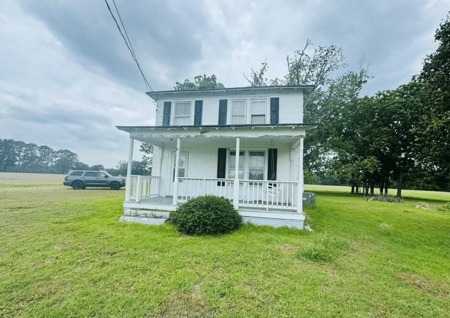 virginia farmhouse