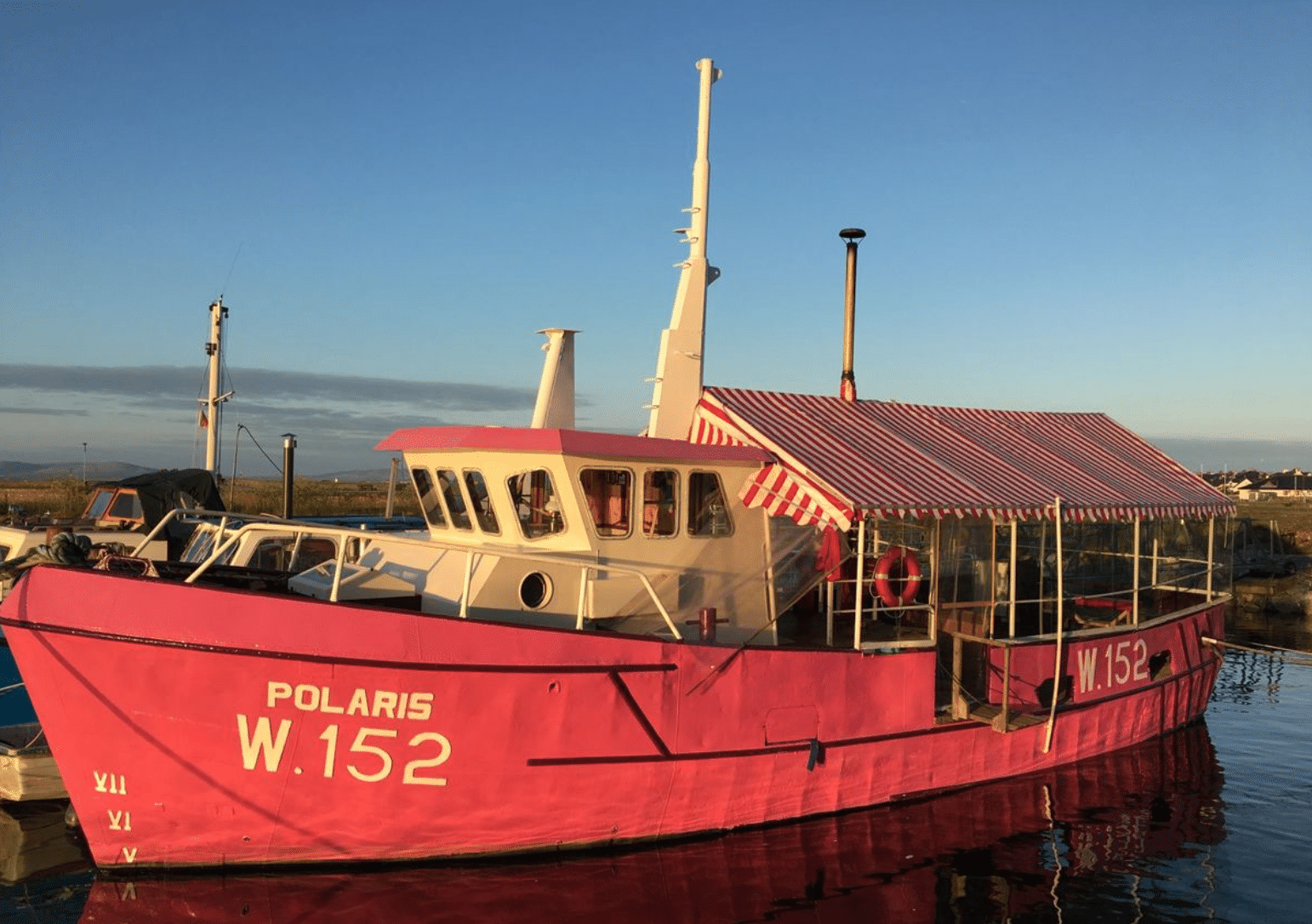 the pink boat