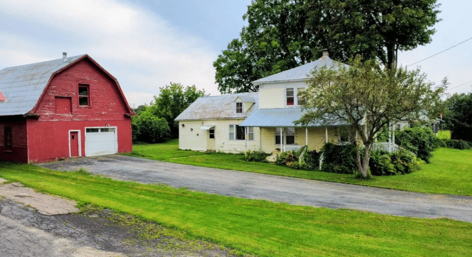 new york farmhouse